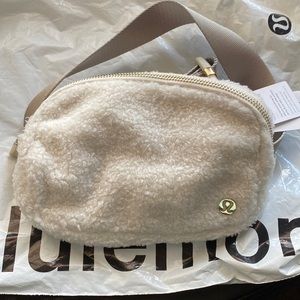NWT Lululemon Fleece Ivory belt bag.  RARE